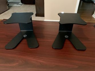 2 High End Table Top Speaker Stands For Producers, DJ's, etc.