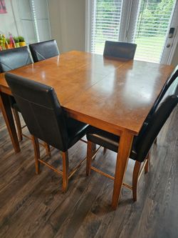 7 pc Counter Height Dining Table with 6 chairs $350 OBO