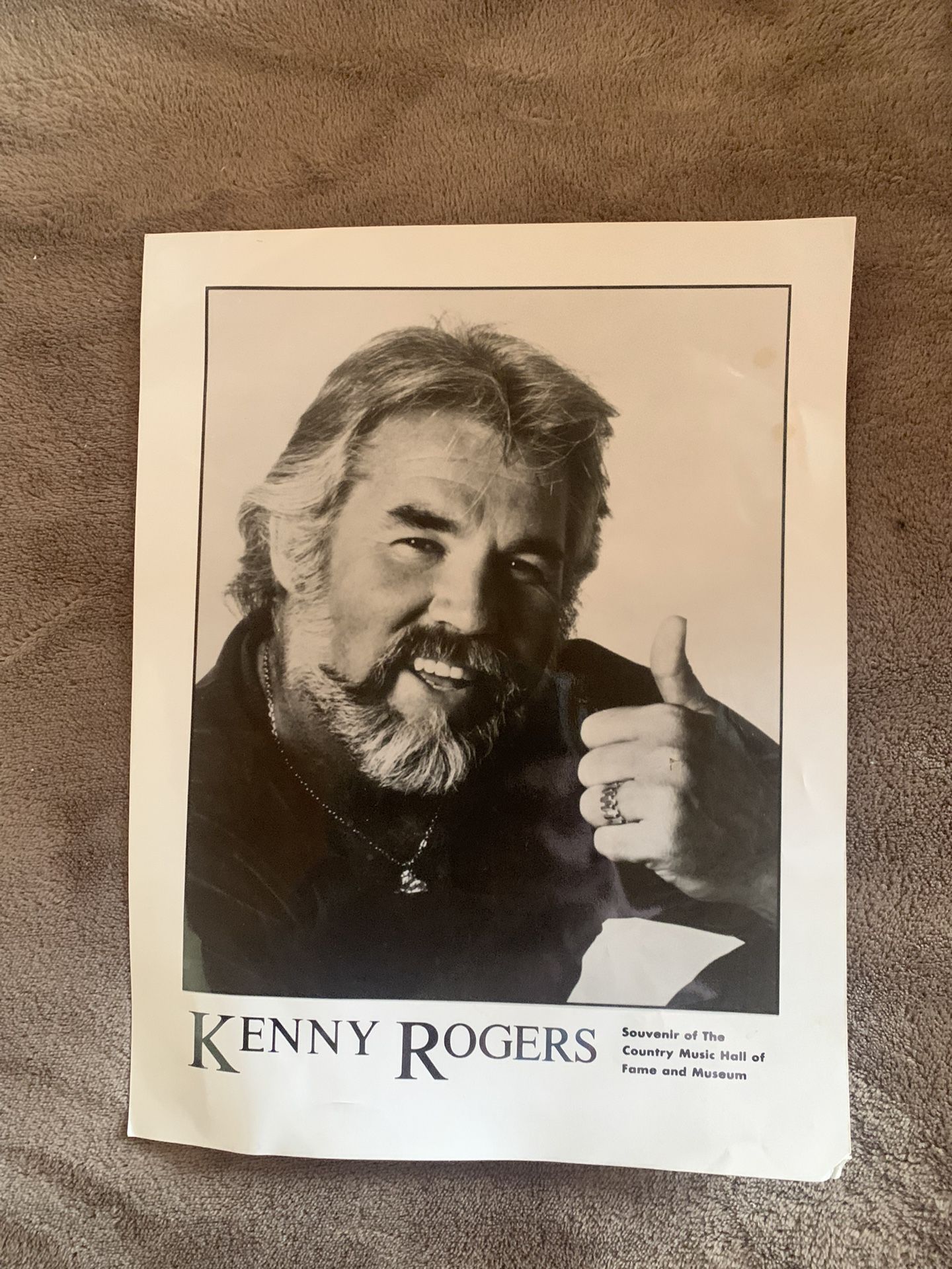 8x10  Kenny Rogers Photo