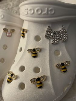 Croc Charms! Bling Bee Collection $3.26 👑 🐝