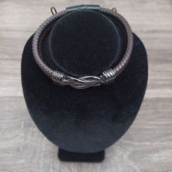 Dark Metal Infinity Love Knot Bracelet
