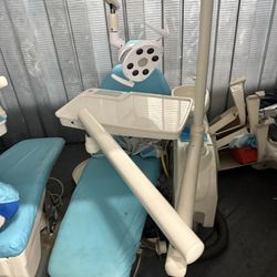 Dental chair