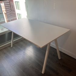 White ikea Trotten desk