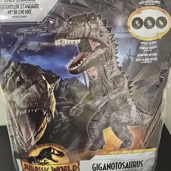 Jurassic World - GIGANOTOSAURUS Inflatable Costume Child One Size