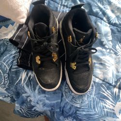 Jordan 4 