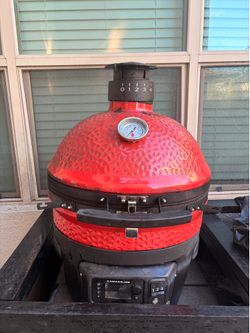 Kamado Joe Konnected Joe Digital Charcoal Grill and Smoker