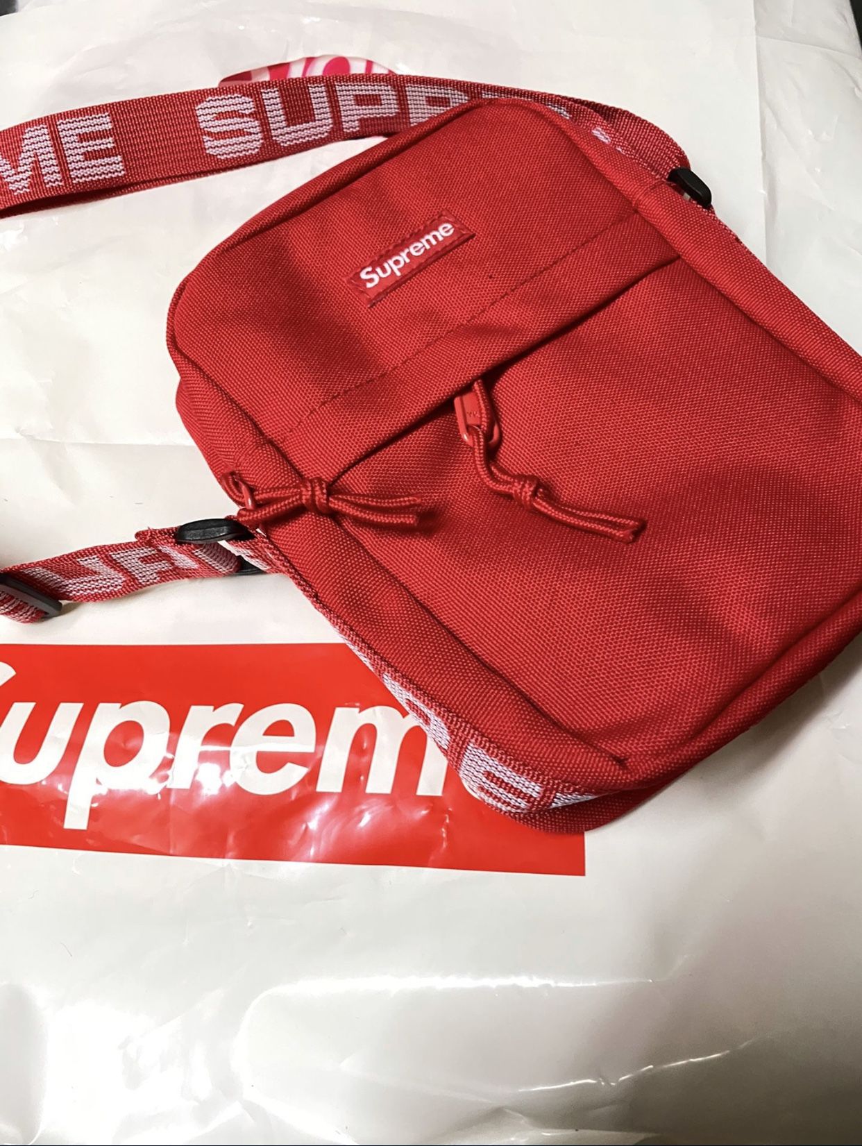 Hypestuff Supreme Shoulder Bag Fanny Pack Ss18 Delivery Available Pickup Available..