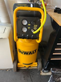 Dewalt Air Compressor D551268 | 15 gal | 225psi