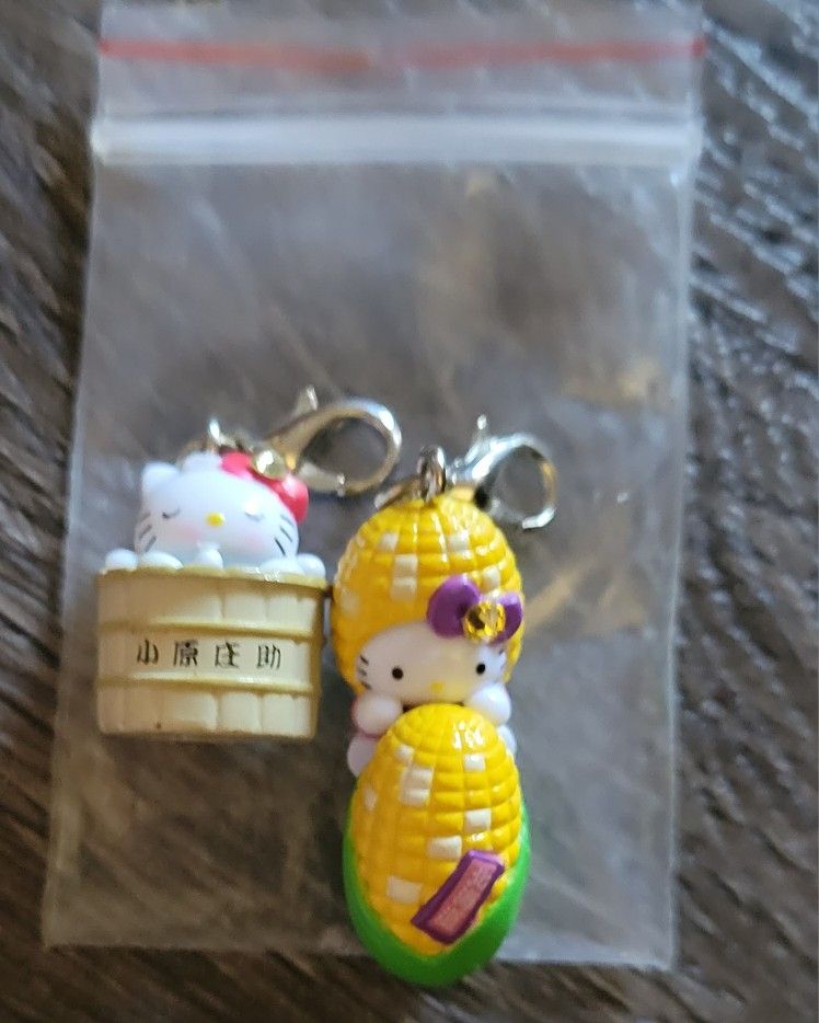 2 Hello Kitty Sanrio Charms
