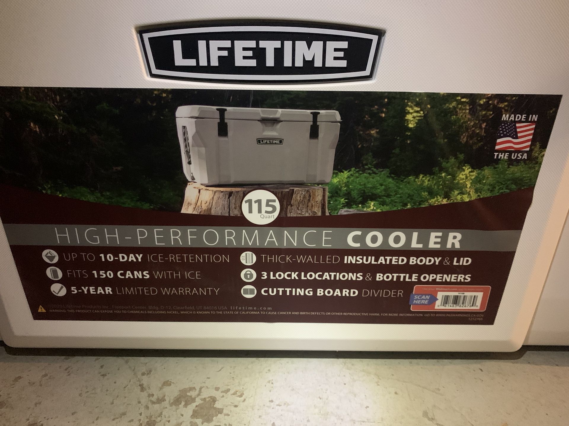 New - Lifetime 115 Quart High Performance Cooler 91108 - White