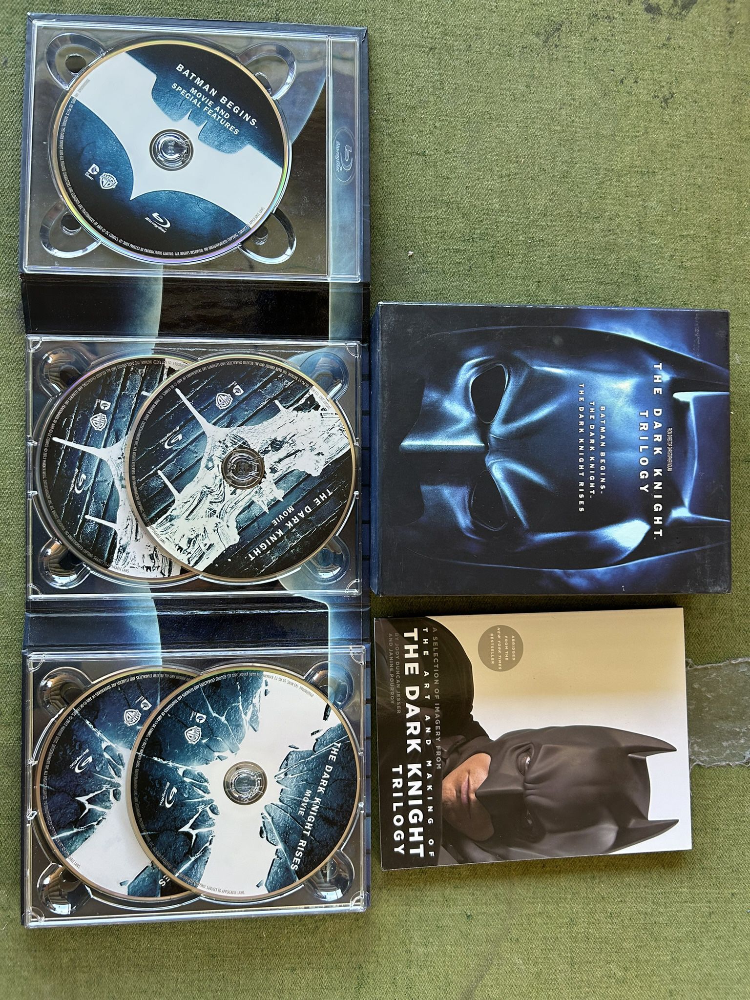 The Dark Knight Trilogy (Blu-ray Disc, 2012)