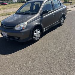 2003 Toyota Echo