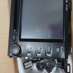 3rd GEN (2014-19) JBL OEM Stereo For Toyota Highlander Has CD player And 2025 Micro SD Updated Maps 