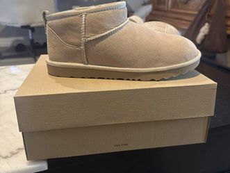 UGGs