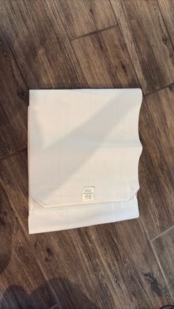 Post partum belly binder