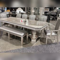 Luxury dining room set 🌲 Christmas speacials 🌲