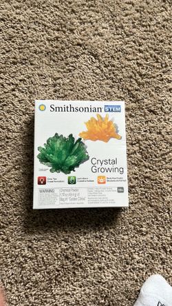 Smithsonian STEM Crystal Growing Kit for kids