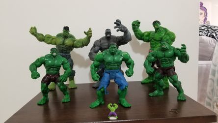 Hulk figure collection