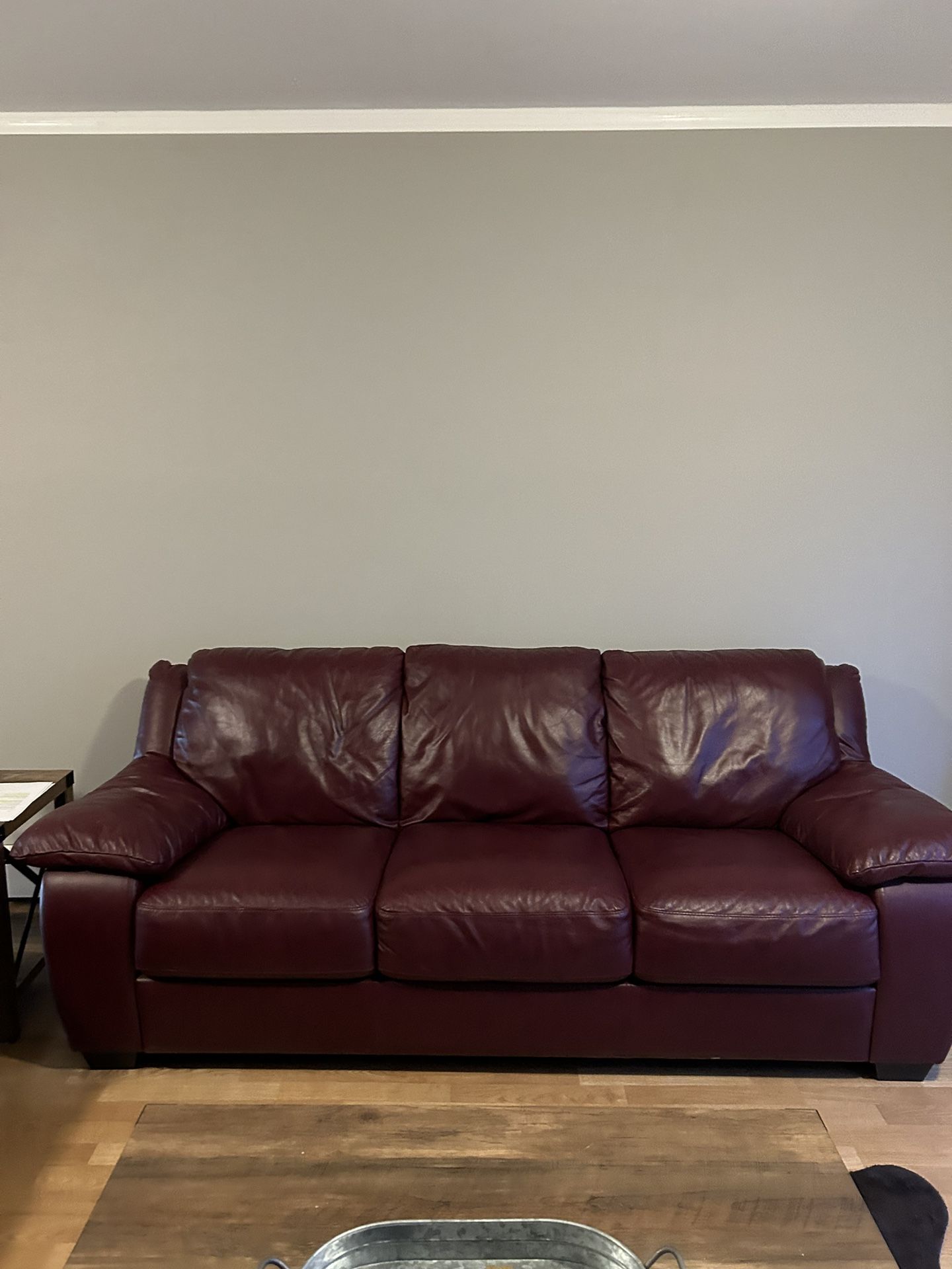 Leather Couch And Love seat