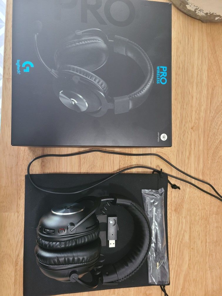 Logitech Pro  X Wireless Headset