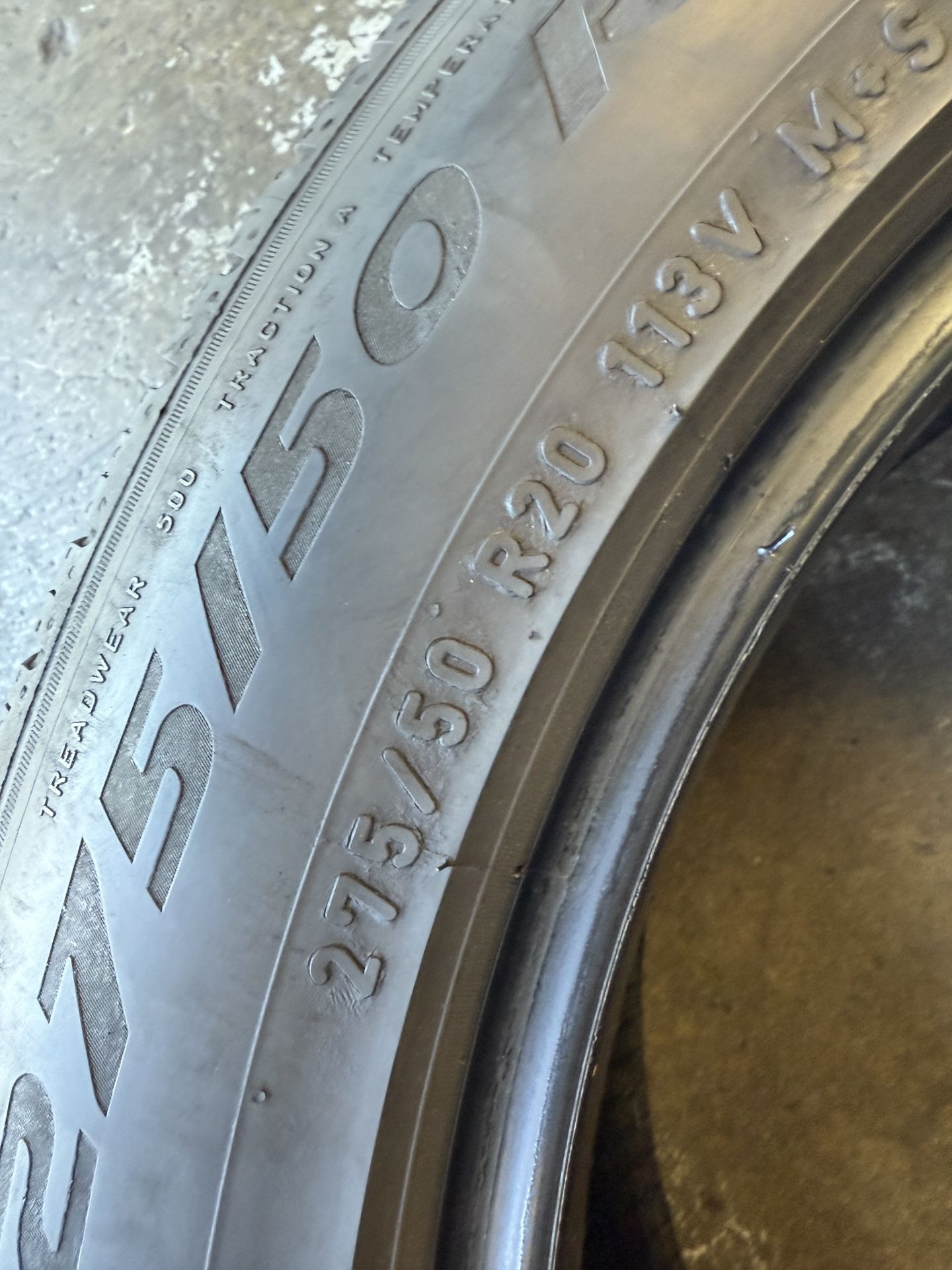275/50/20 Pirelli (2 Tires) $160.00/ Both/ Mercedes GLE