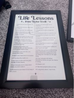 Taylor Swift Framed Pic