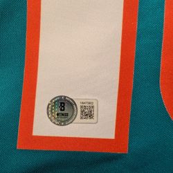 Dolphins Tyrek Hill Autographed Nike Jersey With COA 