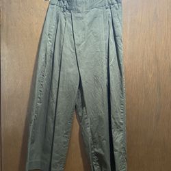 Womens Capris 