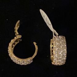 14k Gold Earrings (Mother’s Day Gift)