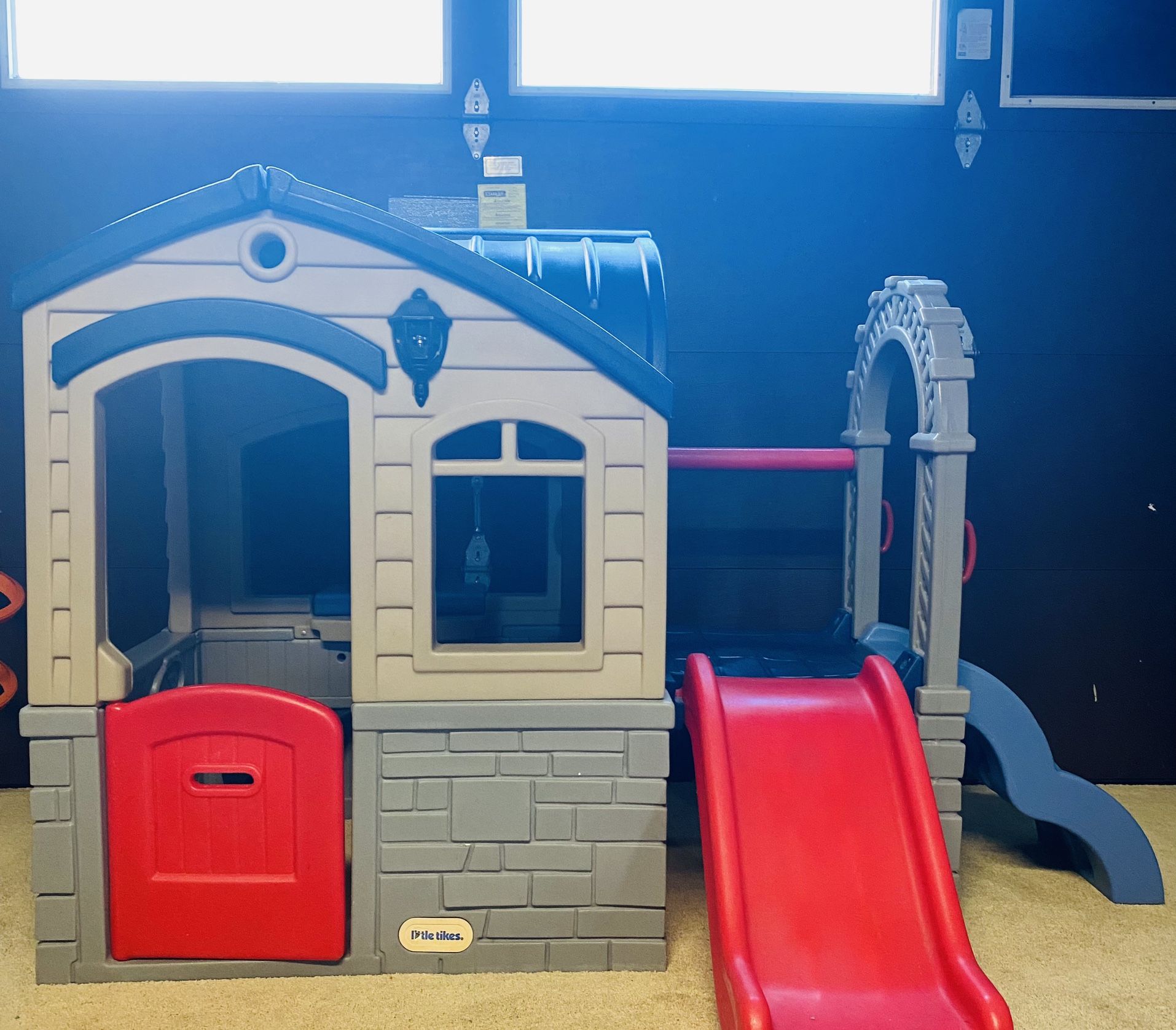 Little Tikes Playhouse