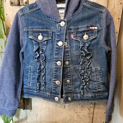 Levi’s Strauss denim girls jacket (3T)