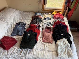 Ladies XS/S Lot