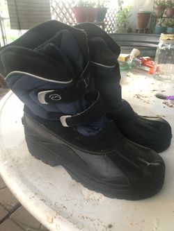 Snow Boots