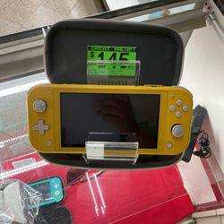 Nintendo Switch Lite Yellow