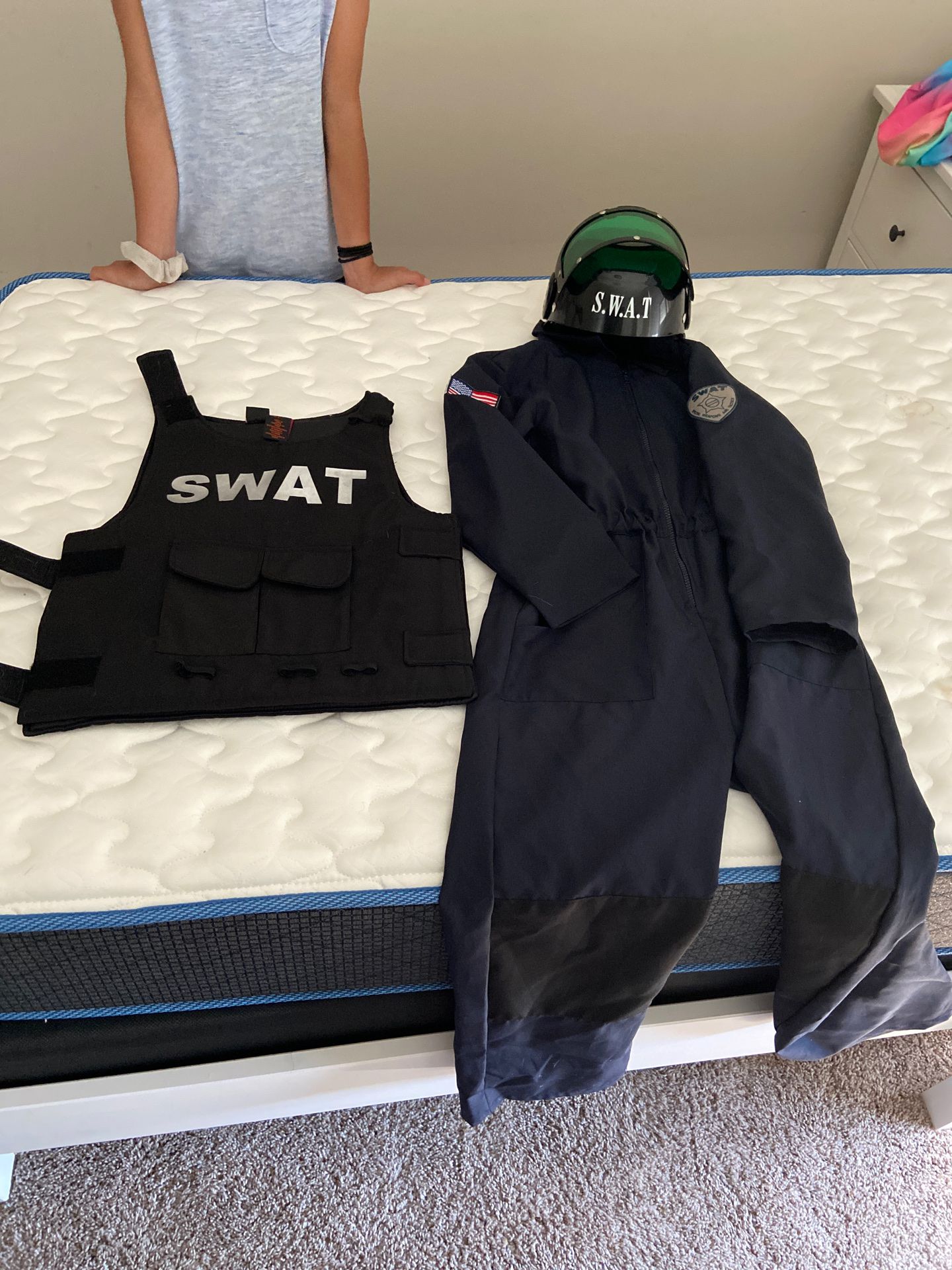 Kids SWAT Costume size small (8)