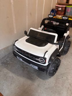Ford Bronco Kids Electric Ride-On Car