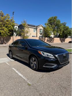2017 Hyundai Sonata Plug-In Hybrid
