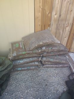 Brown mulch