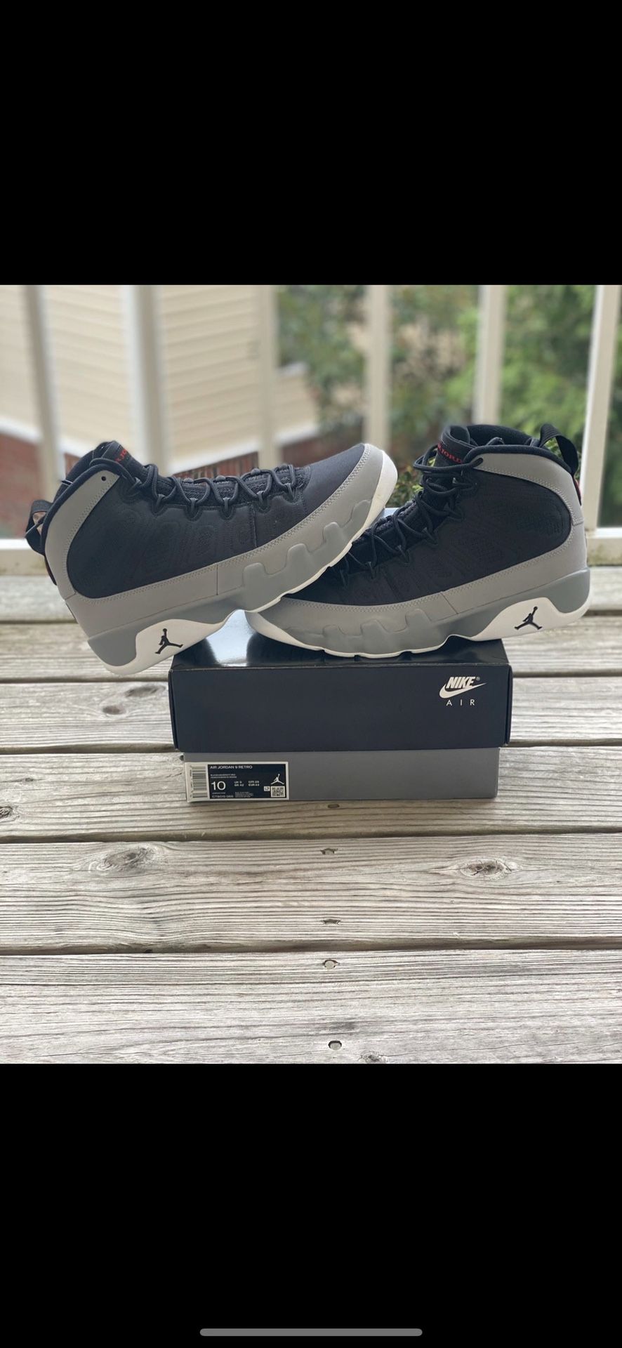 BRAND NEW JORDAN “PARTICLE GREY” FOR SALE!!! MEN SIZE 10 $260