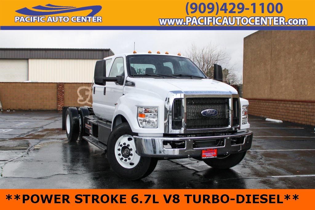 2023 Ford F-650 Diesel