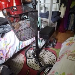 New Elenker 4 Wheels  Knee Scooter  With  Storage Basket