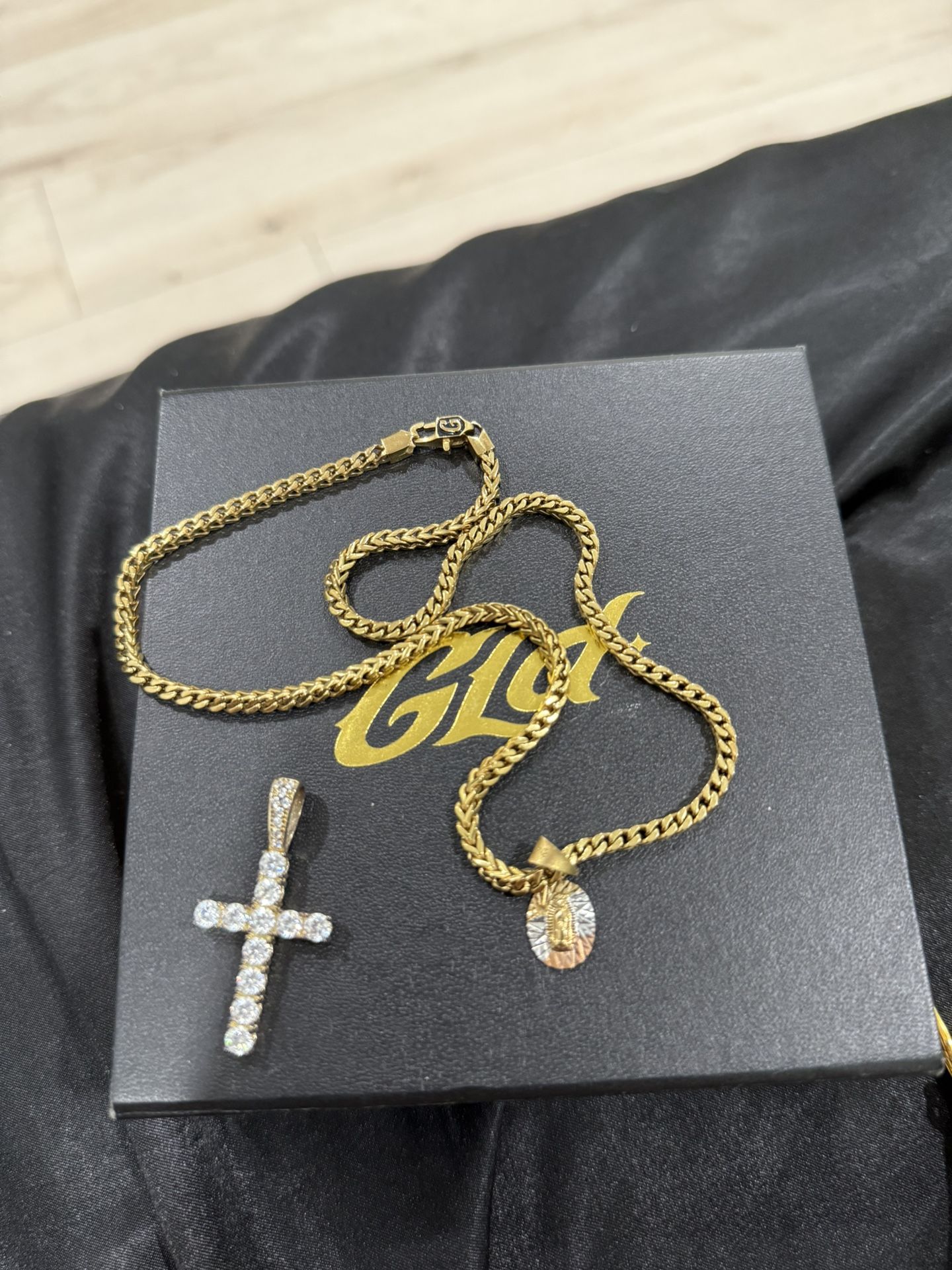 GLD Necklace/Chain