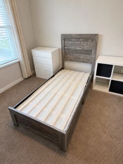Twin Bed Frame + Wood Slats (Extra Support) – Like New