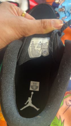 Black cat 3s (NEW)