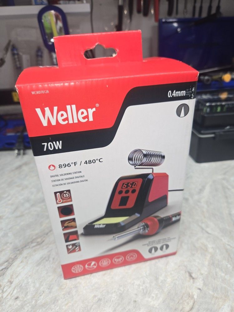 Weller Soldering Station w/ Extra Tips