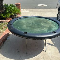 Round Poker Table 