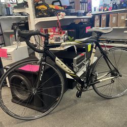 2006 Fuji Team C4 Carbon Road Bike