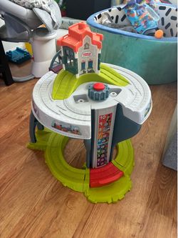 Thomas and friends toddle 1st train tracks