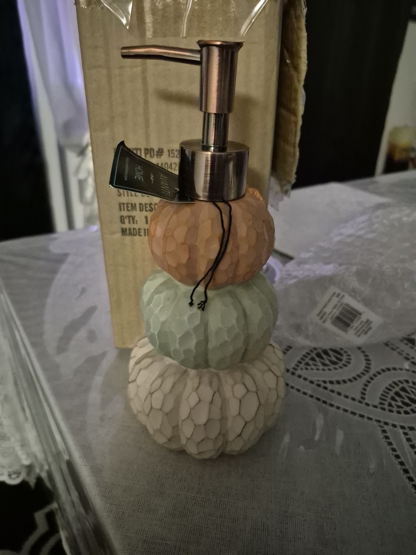 Lotion pump
