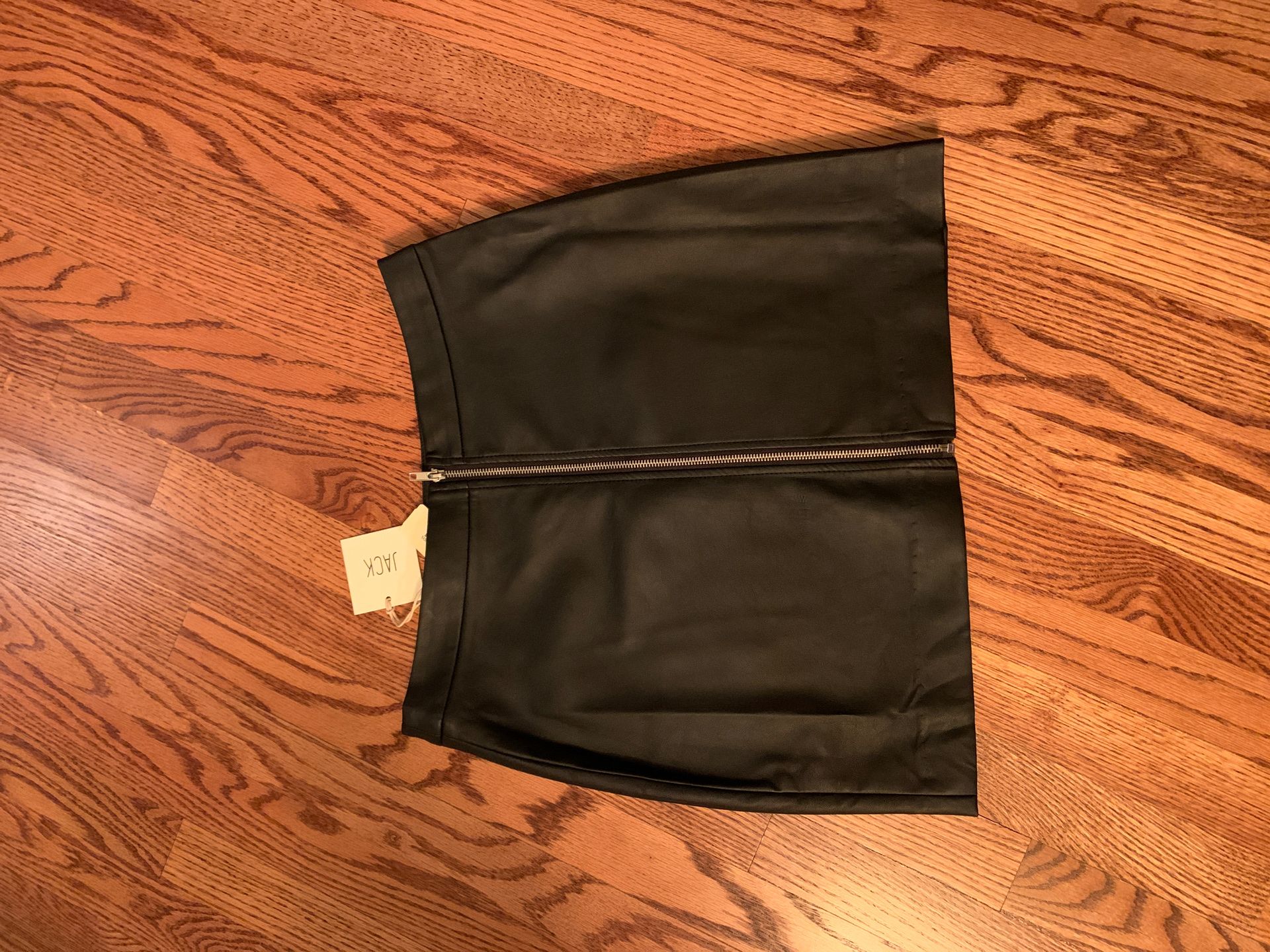 New w Tags BBDakota /Steve Madden Faux Leather Skirt w Zipper (similar to last Picture). Size 10